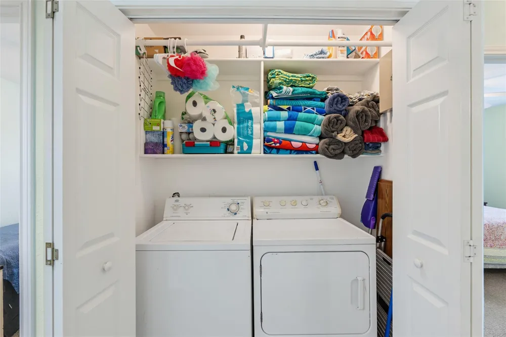 4122 Kent Drive Galveston, TX 77554