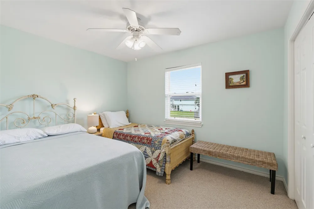 4122 Kent Drive Galveston, TX 77554