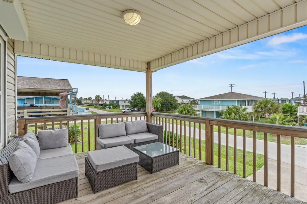 4122 Kent Drive Galveston, TX 77554