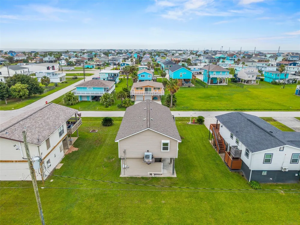 4122 Kent Drive Galveston, TX 77554