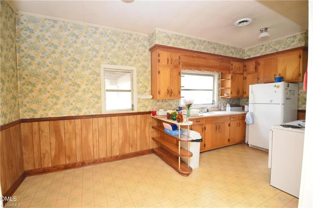 8671 Nc Highway 49 Snow Camp, NC 27349