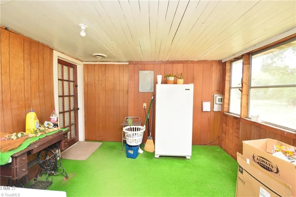 8671 Nc Highway 49 Snow Camp, NC 27349