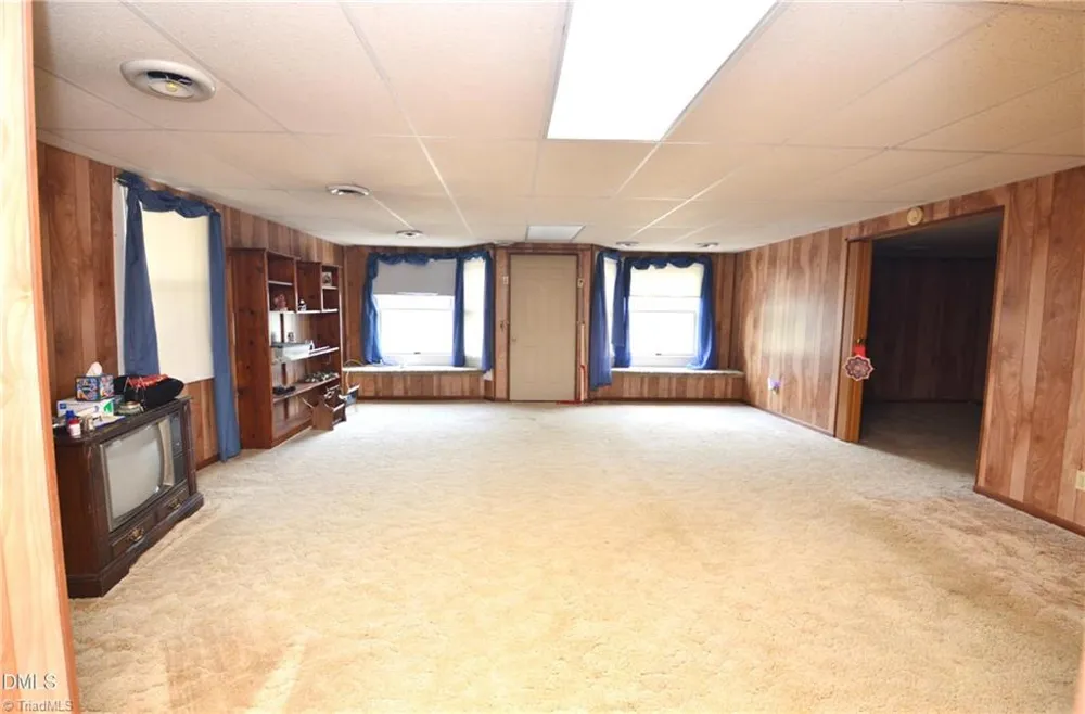 8671 Nc Highway 49 Snow Camp, NC 27349