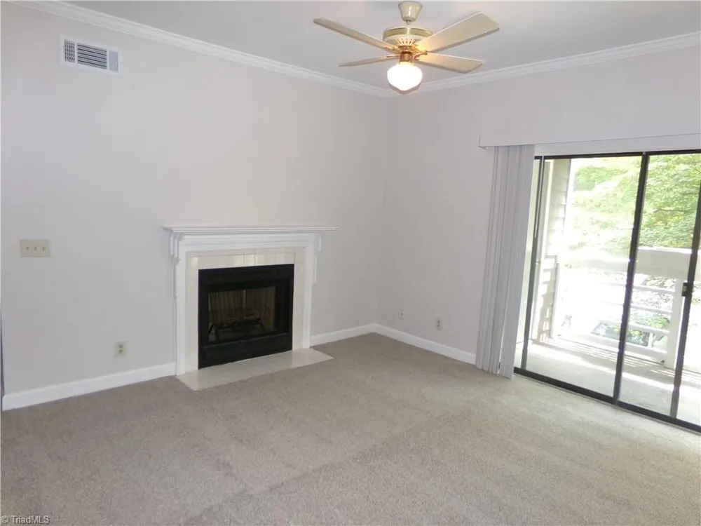 352 Meadows Circle Winston-Salem, NC 27104