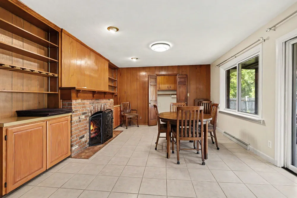 5537 Dennis Street Stevensville, MI 49127