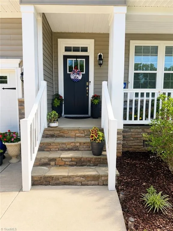 134 Broadwater Way Stokesdale, NC 27357