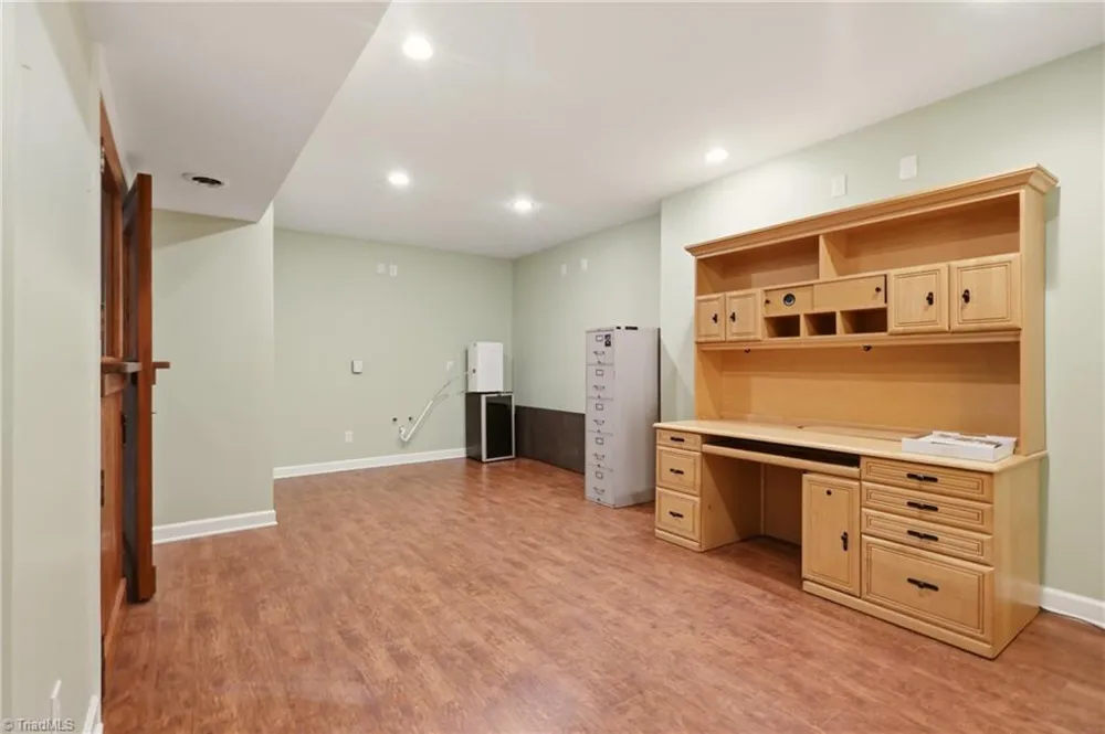 4595 Peter Pfaff Drive Pfafftown, NC 27040