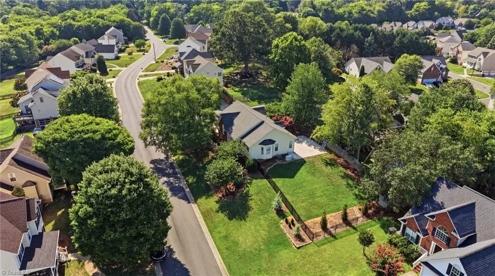 4595 Peter Pfaff Drive Pfafftown, NC 27040