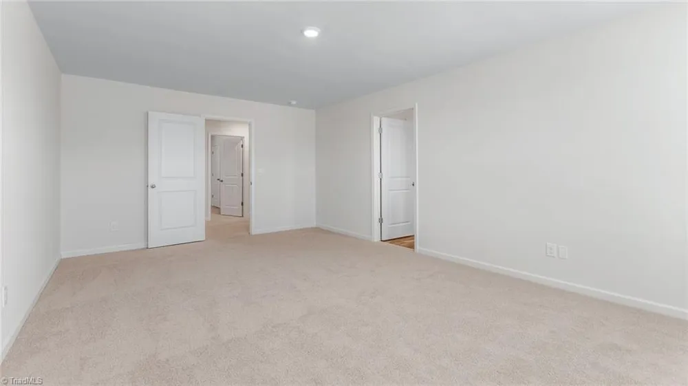 2657 Foxtail Lane Yadkinville, NC 27055
