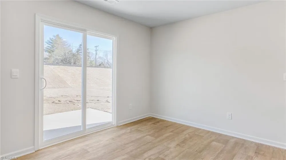 2657 Foxtail Lane Yadkinville, NC 27055