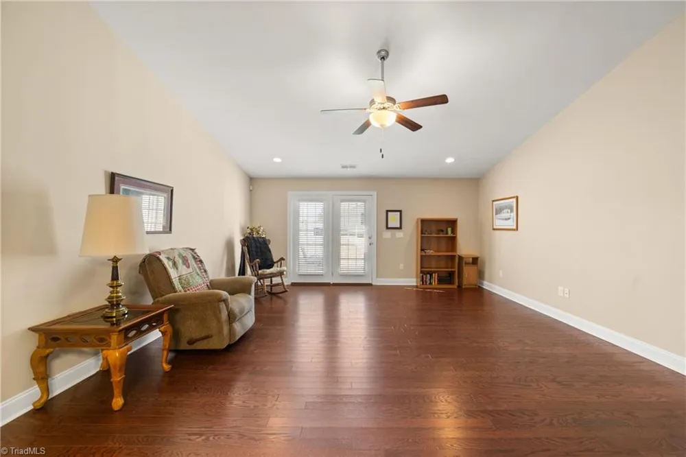 204 Oak Ridge Drive Archdale, NC 27263