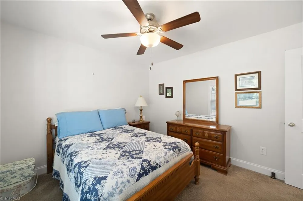 204 Oak Ridge Drive Archdale, NC 27263