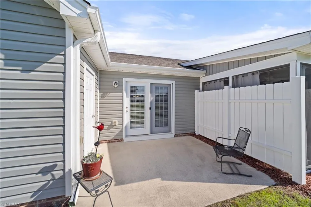204 Oak Ridge Drive Archdale, NC 27263