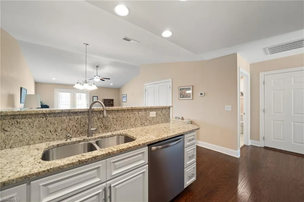 204 Oak Ridge Drive Archdale, NC 27263