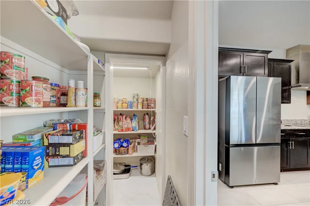 1545 Valley Home Court Logandale, NV 89021