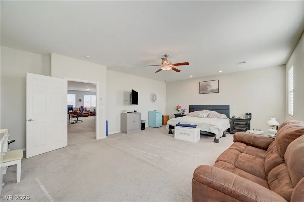 1545 Valley Home Court Logandale, NV 89021