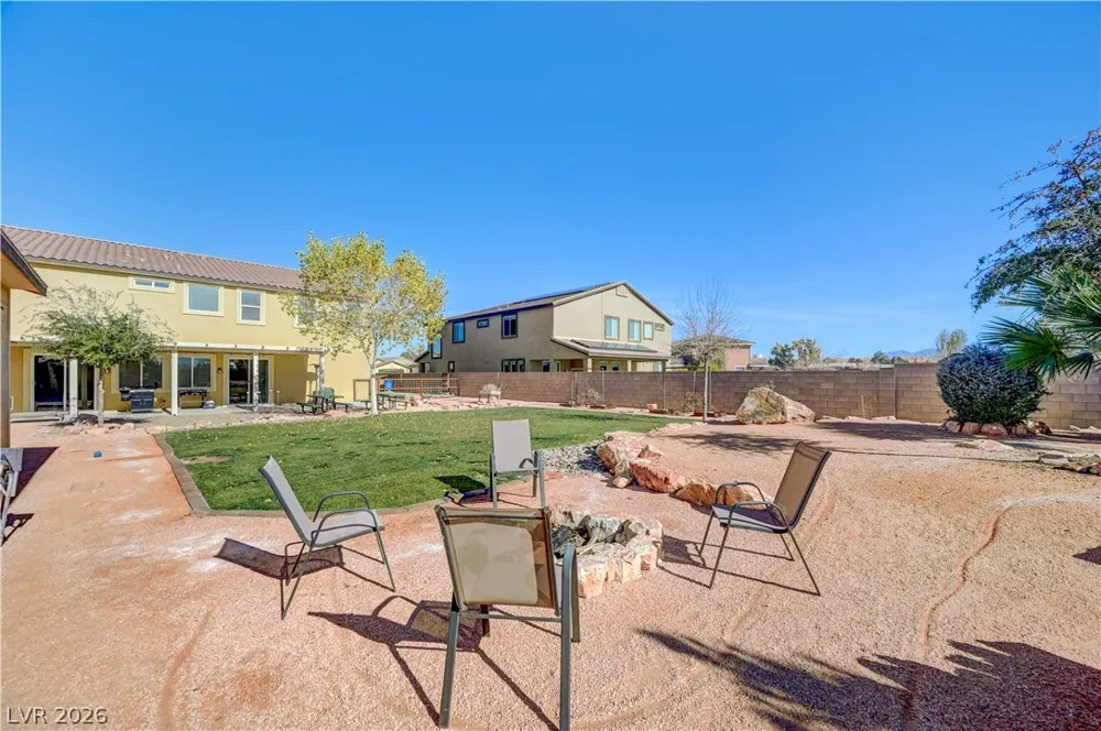 1545 Valley Home Court Logandale, NV 89021