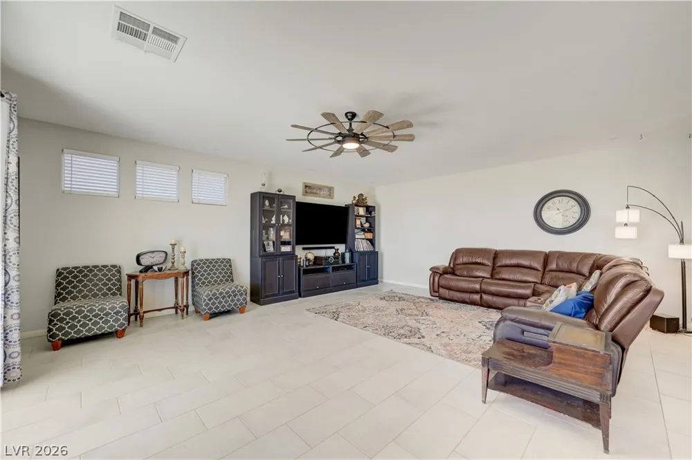 1545 Valley Home Court Logandale, NV 89021