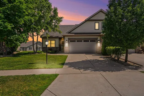 9354 W 107th Place