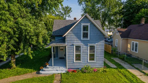 137 E Fulton Street