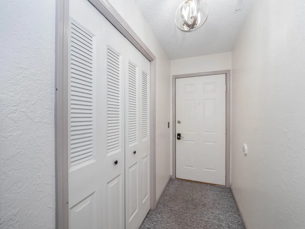6109 Danford Creek #3 Kalamazoo, MI 49009