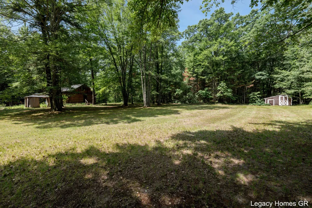 11332 Henderson Road Montague, MI 49437