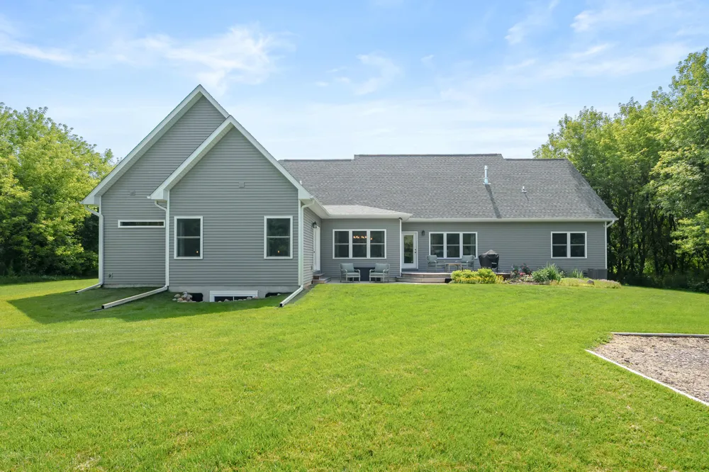 8817 Camomile Drive Augusta, MI 49012
