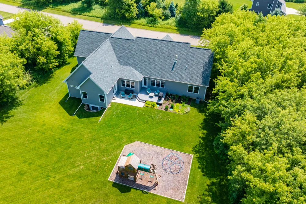 8817 Camomile Drive Augusta, MI 49012