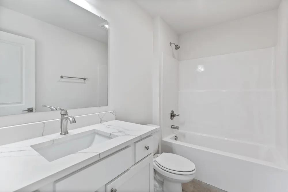 2827 Gady Pines Drive Adrian, MI 49221