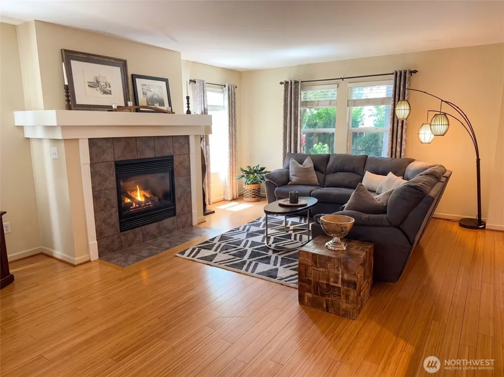 24131 235th Avenue SE Maple Valley, WA 98038