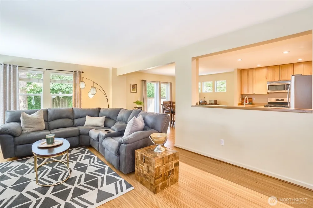 24131 235th Avenue SE Maple Valley, WA 98038