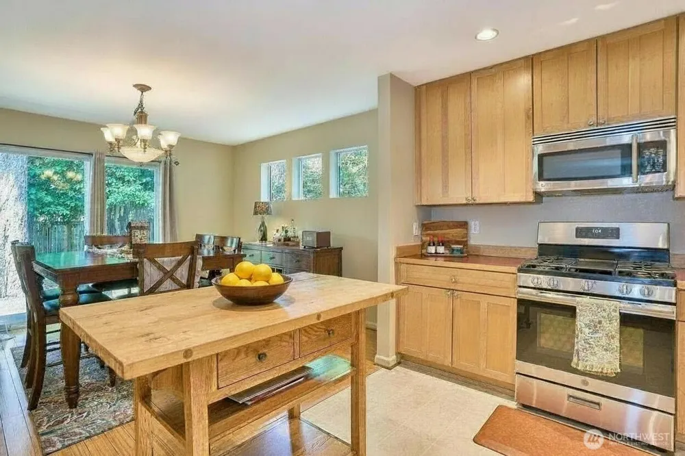 24131 235th Avenue SE Maple Valley, WA 98038