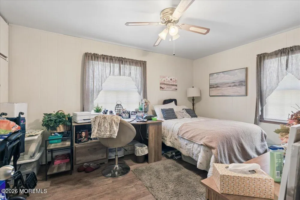 42 Walnut Street Edison, NJ 08817