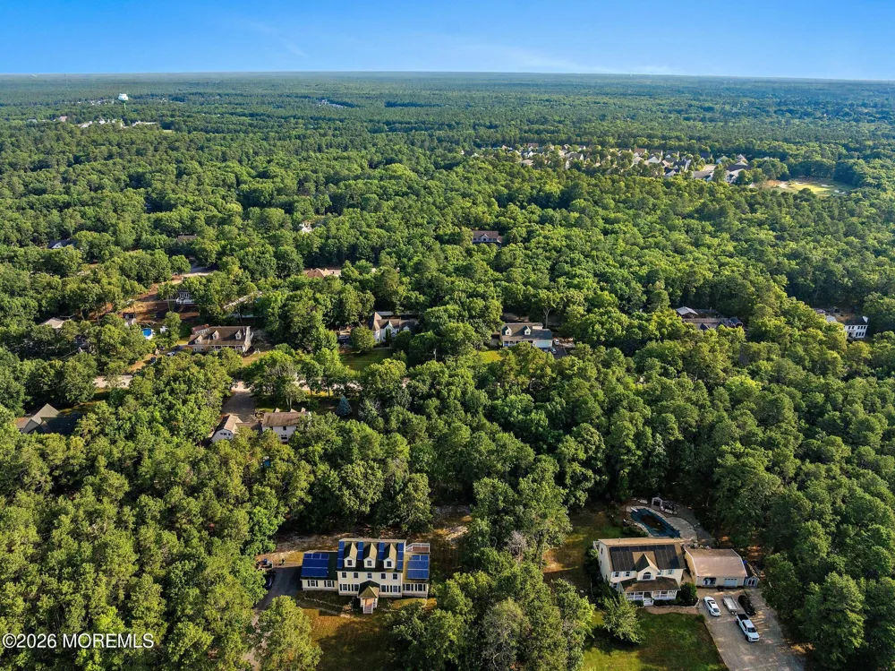 20 Maplewood Drive Little Egg Harbor, NJ 08087
