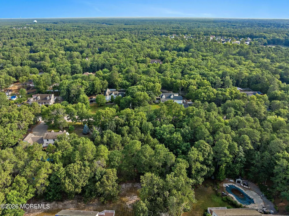 20 Maplewood Drive Little Egg Harbor, NJ 08087