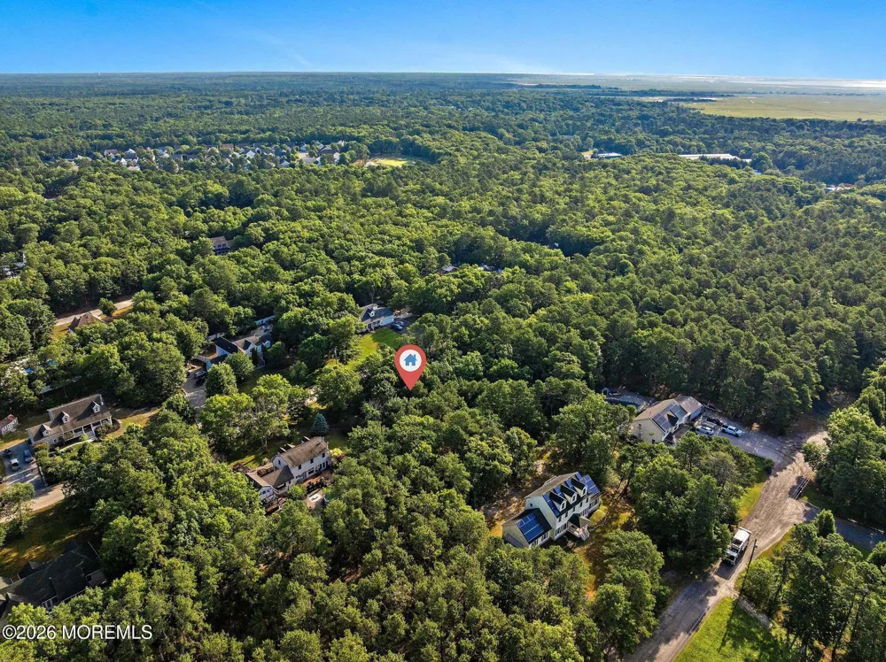 20 Maplewood Drive Little Egg Harbor, NJ 08087