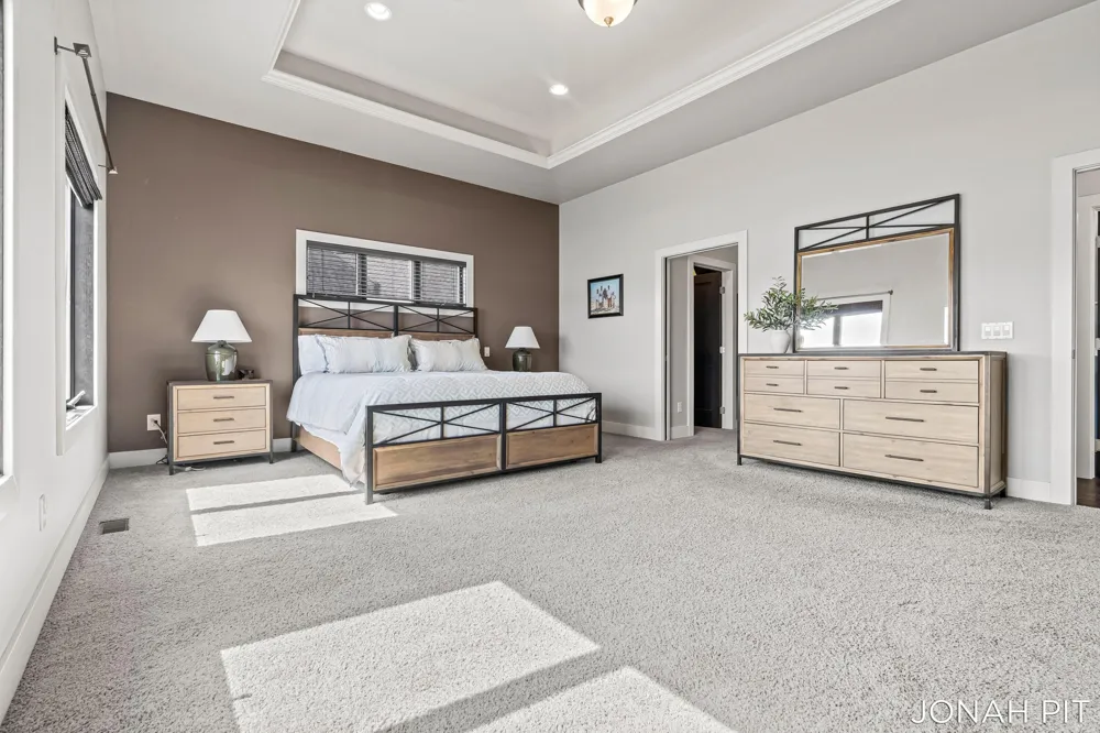 5714 Nelson Drive Hudsonville, MI 49426