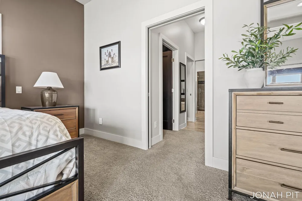 5714 Nelson Drive Hudsonville, MI 49426