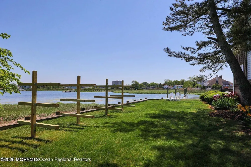 25 Meadow Avenue #Unit 26 Monmouth Beach, NJ 07750