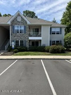 402 Wedgewood Circle