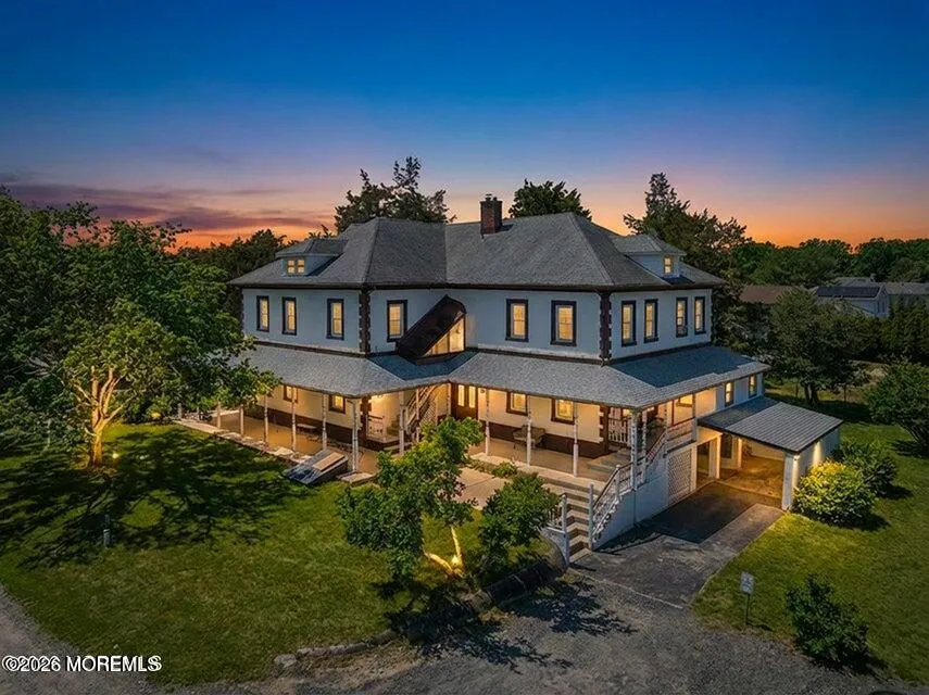 15 Hummingbird Way Jackson, NJ 08527
