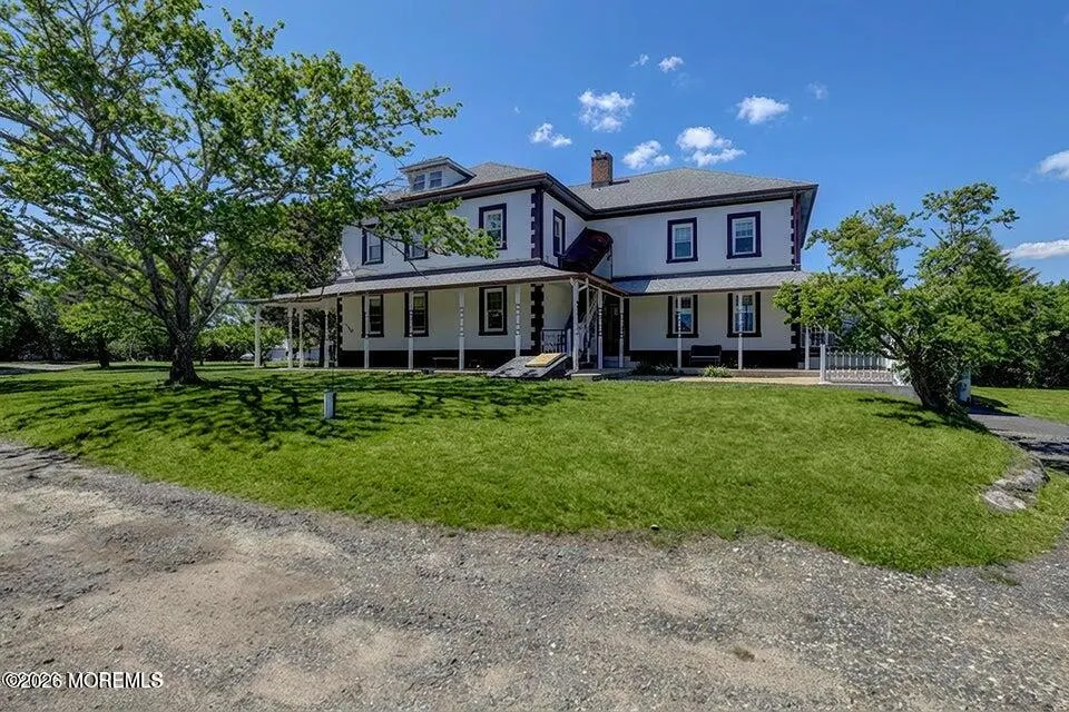 15 Hummingbird Way Jackson, NJ 08527