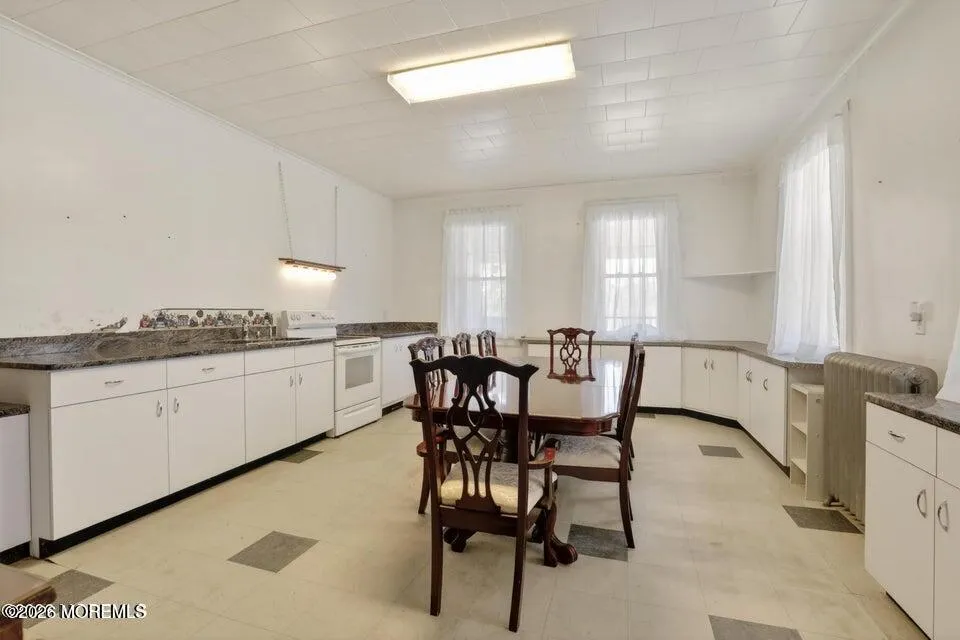 15 Hummingbird Way Jackson, NJ 08527