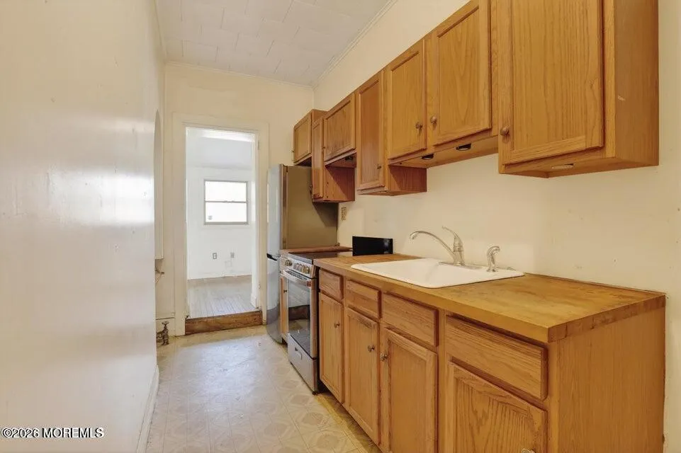 15 Hummingbird Way Jackson, NJ 08527