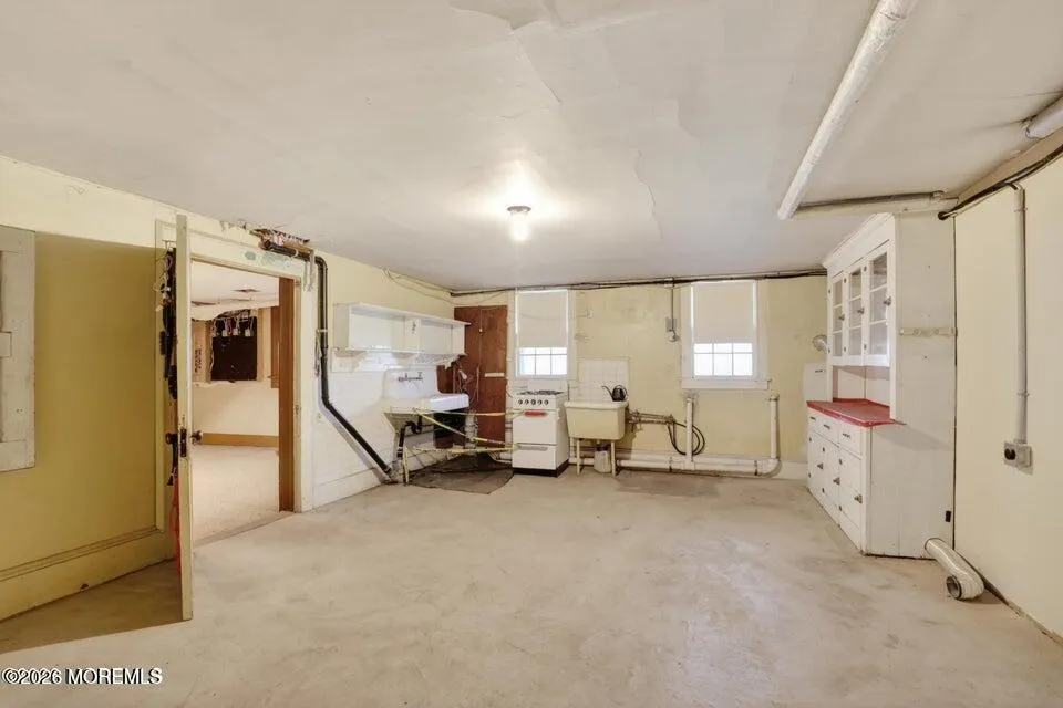 15 Hummingbird Way Jackson, NJ 08527