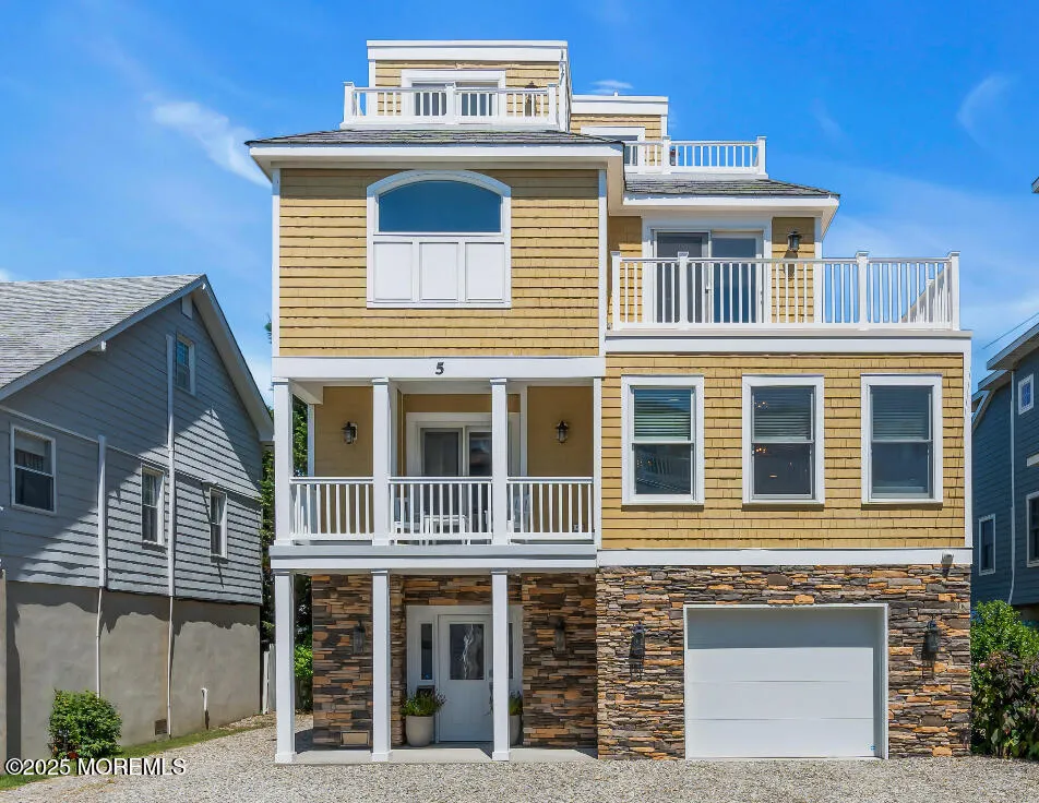 5 Shrewsbury Way Sea Bright, NJ 07760