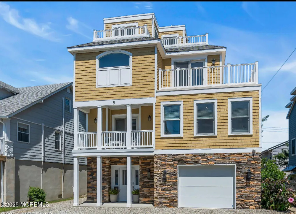 5 Shrewsbury Way Sea Bright, NJ 07760