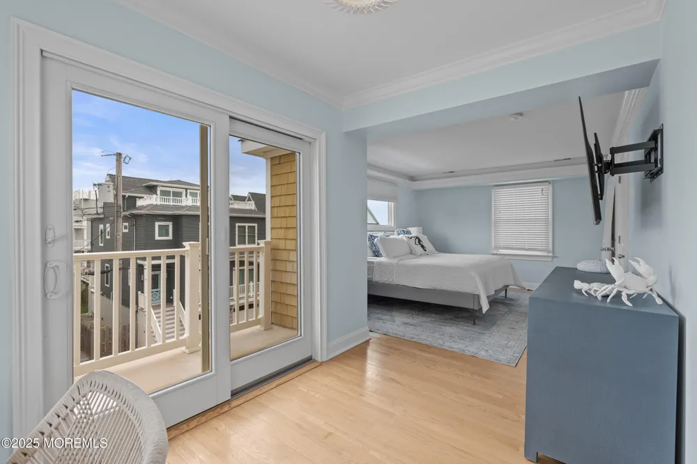 5 Shrewsbury Way Sea Bright, NJ 07760