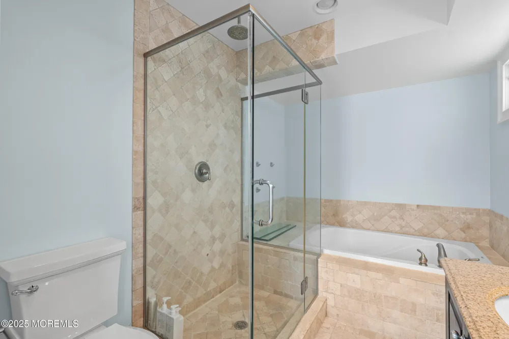 5 Shrewsbury Way Sea Bright, NJ 07760