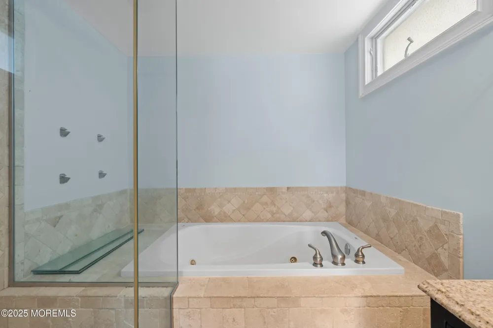 5 Shrewsbury Way Sea Bright, NJ 07760